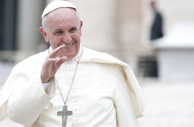 Moment istoric pentru minoritățile sexuale! Papa Francisc: „Persoanele gay au dreptul să fie parte a unei familii”