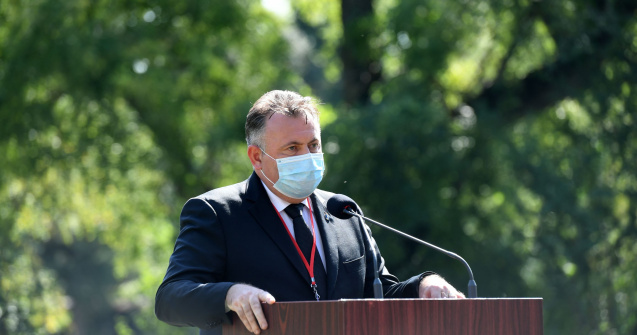 Tătaru susține remunerarea cadrelor medicale și pentru anul viitor