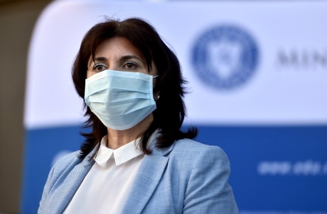 Schimbări majore &icirc;n programa anului școlar 2020-2021: Tezele ar putea fi eliminate