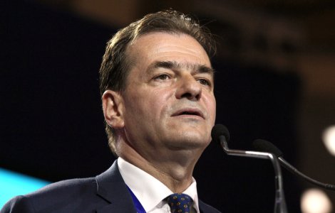 Mesajul lui Orban de ziua Armatei: „Suntem datori și recunoscători tuturor eroilor căzuți la datorie”