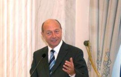 Basescu: &#39;La sfarsitul mandatului las o Romanie mai mare decat am primit-o de la Iliescu&#39;