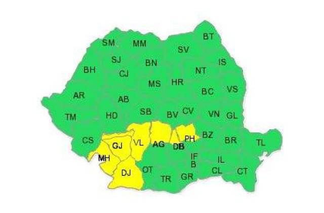 Cod galben de ploi puternice in sapte judete