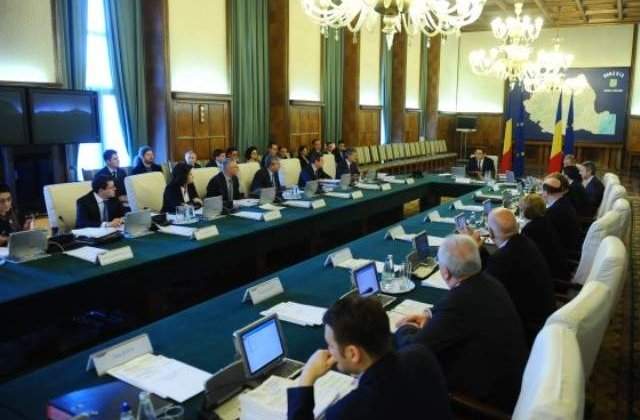 Tise: Guvernul Ponta s-a transformat in Guvernul mafiei imobiliare