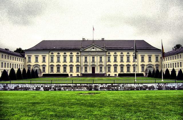 Tentativa de asasinat in Germania: Presedintele a primit o scrisoare bomba