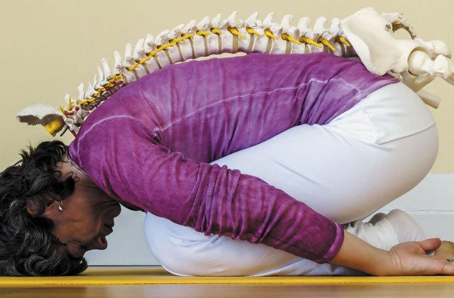 A venit anotimpul rece și te doare spatele? Apelează la cel mai bun tratament hernie de disc