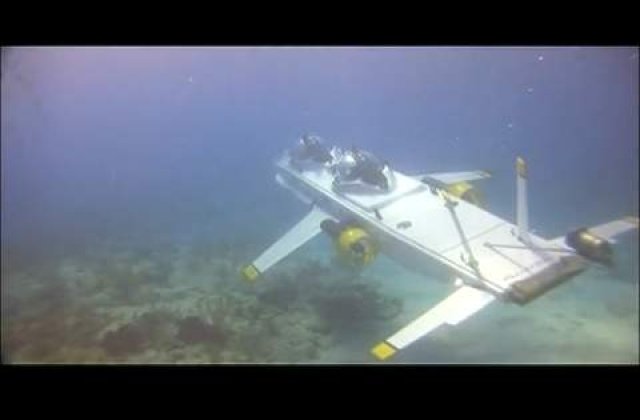 [VIDEO] Noua jucarie a miliardarilor: Super-avionul subacvatic
