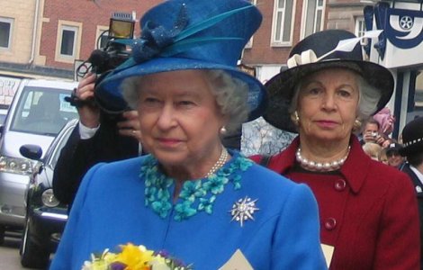 Regina Elizabeth a II-a a Marii Britanii implineste duminica varsta de 87 de ani