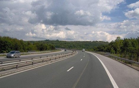 Olguta Vasilescu: Constructia autostrazii Pitesti - Craiova va incepe anul viitor
