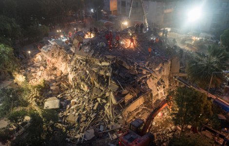 VIDEO Cutremur puternic în Marea Egee: Cel puțin 25 de morți și peste 800 de rănăți