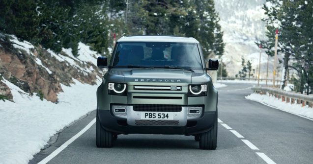 Land Rover pregătește un nou SUV: design inspirat de Defender și debut în 2022