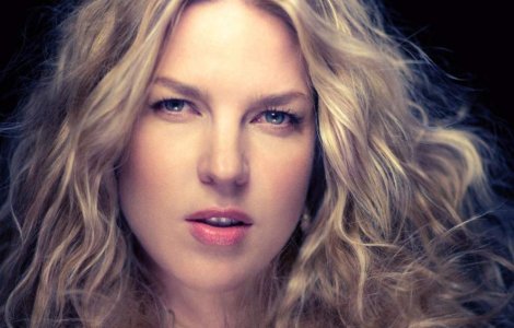 Diana Krall imbina jazz-ul cu senzualitatea muzicii braziliene