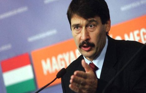 Presedintele ungar a discutat despre autonomia cu etnicii maghiari