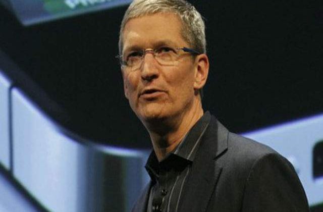 Apple isi cauta un nou CEO