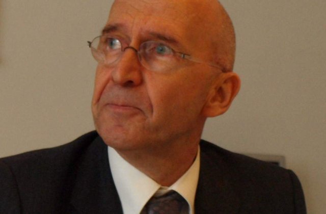 Ambasadorul Frantei: Romania are un sistem educativ extrem de performant