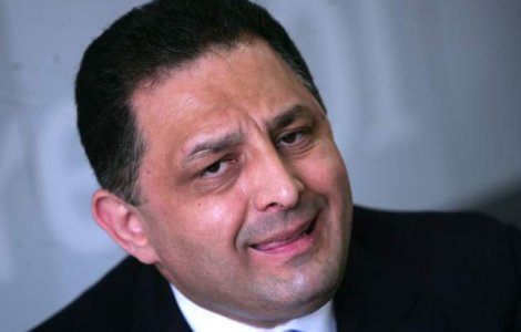 ANI: Vanghelie este incompatibil, ascunde 180.000 de euro