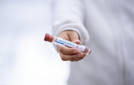 Un medic din România susține că testele rapide pentru Covid nu sunt de calitate