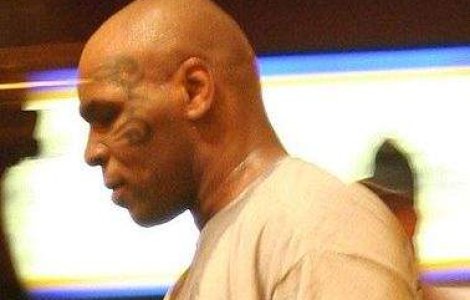De dragul vremurilor trecute: Tyson, retinut dupa ce a agresat un fotoreporter