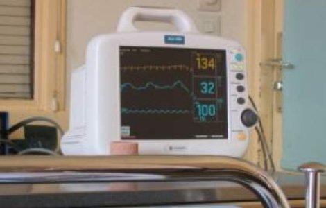 A fost confirmat primul deces al unui roman din cauza gripei porcine