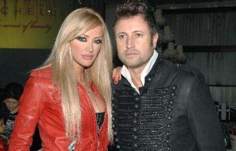 Dupa ce blonda se mai uita Botezatu?