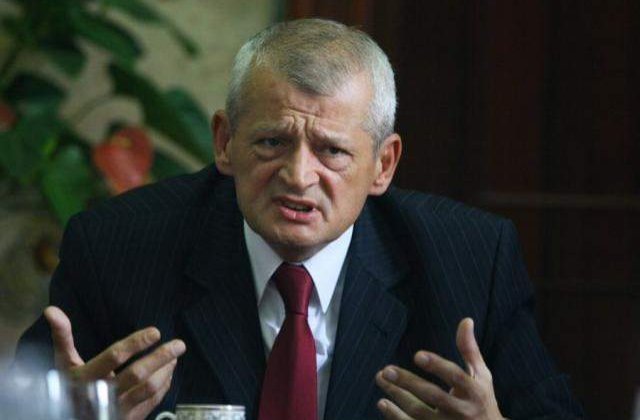 Oprescu: "Geoana si Basescu au cheltuit  50 de milioane de euro in campanie"