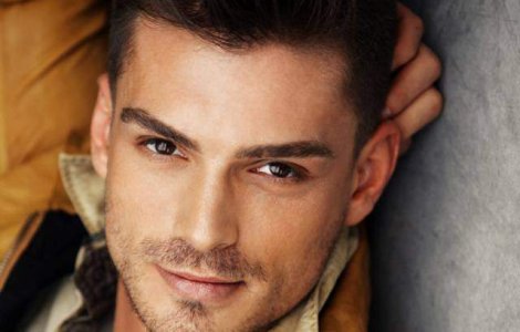 "Burlacul" se intoarce: De acum incolo, "printul" va fi tinut in lesa de producatori