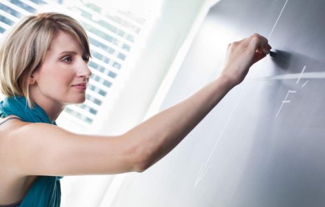 Profesorii nu vor mai avea voie sa faca meditatii cu propriii elevi