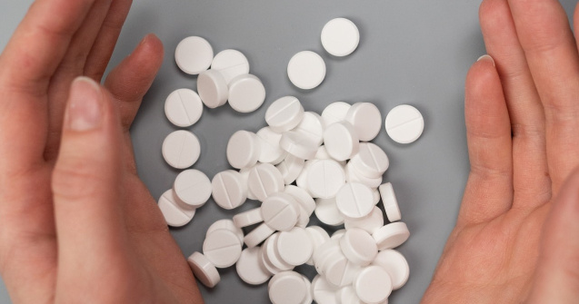 Aspirina va fi testată drept medicament contra COVID într-un studiu din Anglia