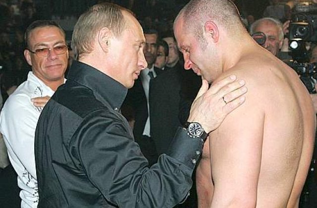 Putin, eroul rapperilor rusi