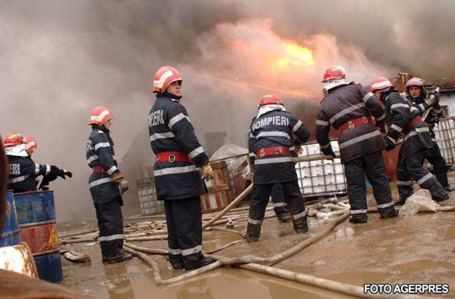 Update: Un mort si patru raniti intr-o explozie in Capitala