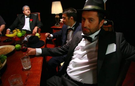 Dezbracatu: &#39;O sa ajungem rau, suntem tampiti!&#39;