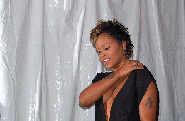 Eve, pentru prima data in Romania