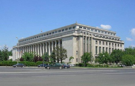 Cat taie guvernul la anul din cheltuielile salariale?