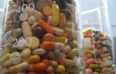 Producatorii straini amana lansarea medicamentelor noi in Romania