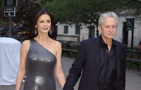 Catherine Zeta-Jones, internata la psihiatrie