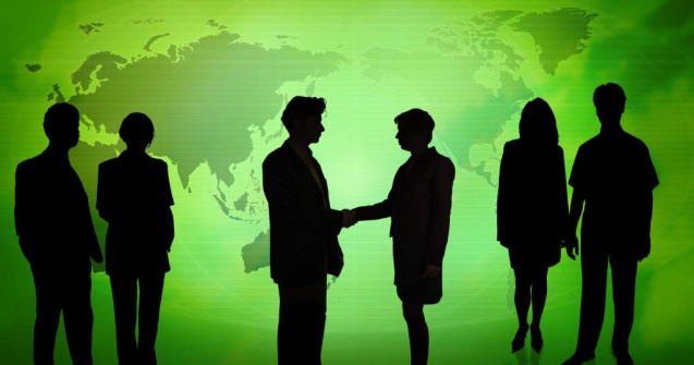 Grupurile de intreprinderi sunt controlate de straini