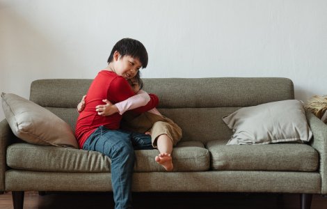 Belgia permite fiecărui om să aibă un „amic de îmbrățișări”