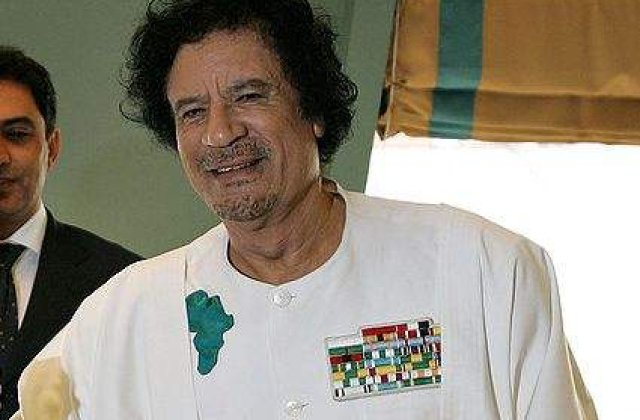 De ce a cerut Gaddafi sa ii fie aduse 500 de fete frumoase?