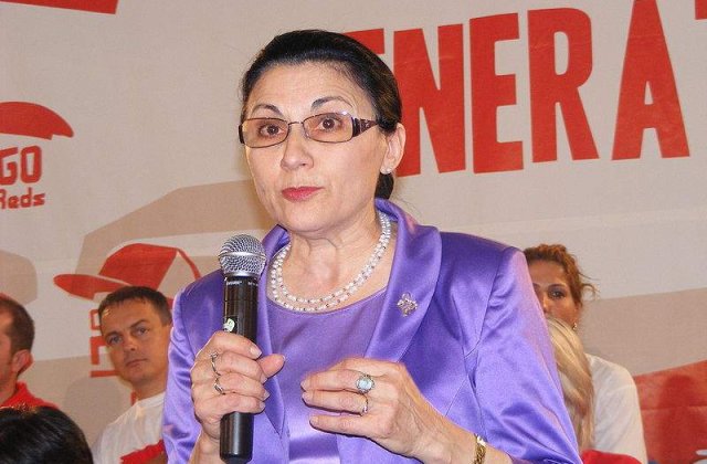 Ecaterina Andronescu: Nu putem sa schimbam dintr-o data scoala traditionala intr-o scoala online