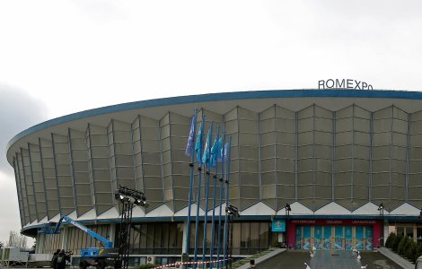 Aglomerație la Romexpo. Mii de candidați susțin examenul de Rezidențiat