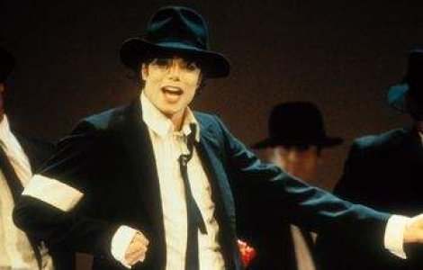 Barbatul care l-a acuzat pe Michael Jackon ca i-a agresat copilul s-a sinucis