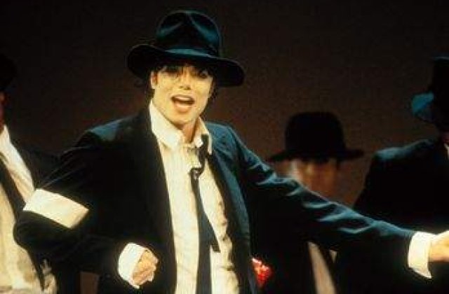 Barbatul care l-a acuzat pe Michael Jackon ca i-a agresat copilul s-a sinucis