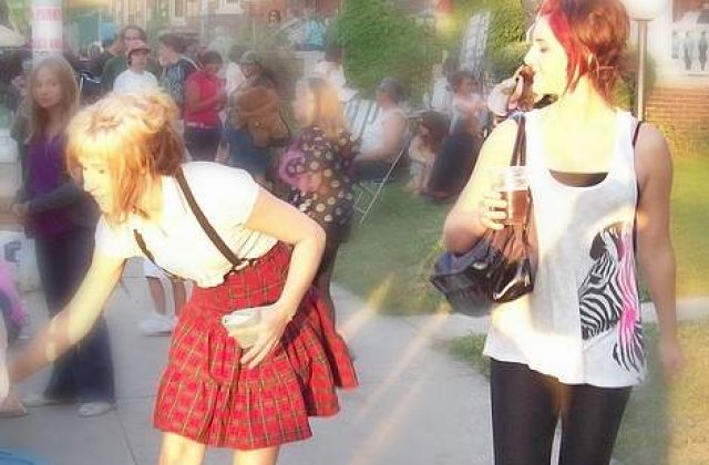 Femeile din Paris nu au voie sa poarte pantaloni