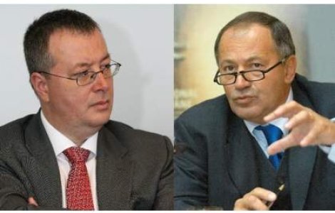 CRP si AJR cer institutiilor media sa nu-i mai numeasca "jurnalisti" pe Rosca Stanescu si Chirieac