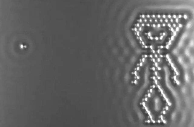 IBM a prezentat recent cel mai mic film din lume, realizat cu atomi