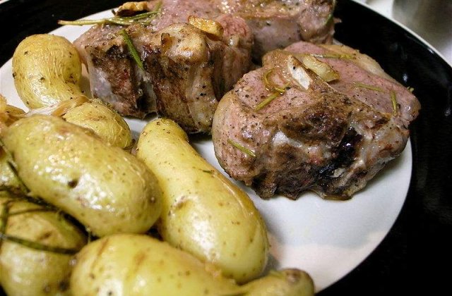 Scandal alimentar de proportii: Carne de sobolan, etichetata ca fiind de miel