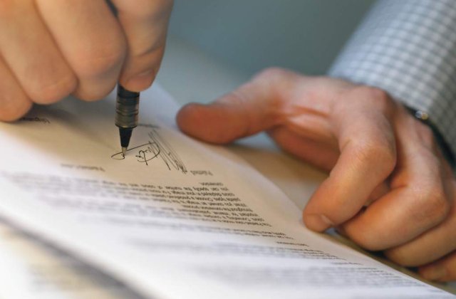 Ordonanta de urgenta privind concedierile a fost aprobata de Guvern