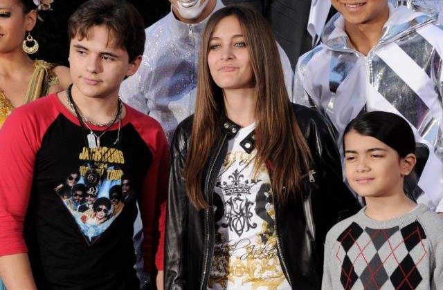 "Eu sunt tatal biologic al copiilor lui Michael Jackson".