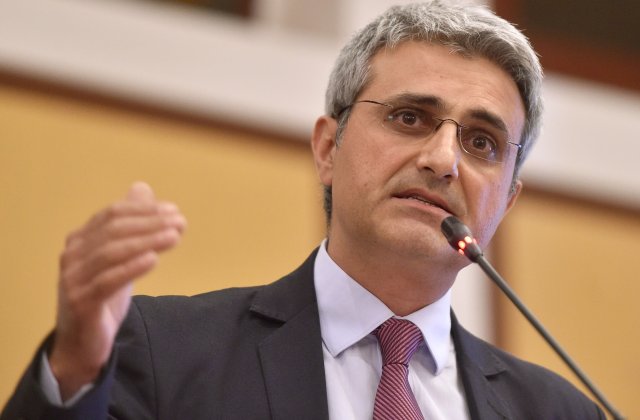 Robert Turcescu: „USR nu e un partid, e o iluzie”. Ce spune Rareș Bogdan despre atitudinea USR-PLUS