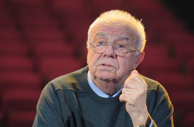 Alexandru Arșinel, după moartea actriței Draga Olteanu Matei: „N-am să uit că a renunțat la aplauze să mă împingă pe mine pe scenă”