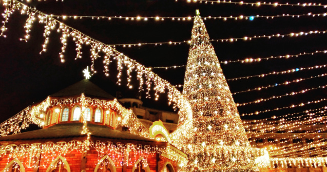 Sectorul 5 va avea luminițe de Crăciun. Primarul nu renunță la atmosfera festivă